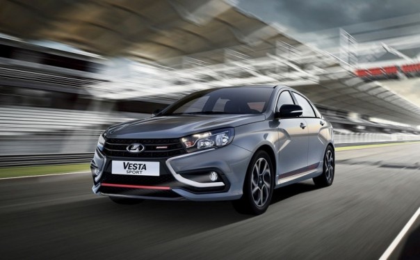 "АвтоВАЗ" опубликовал фото спортивной версии Lada Vesta