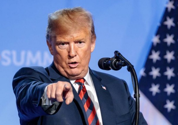 Экс-глава ЦРУ назвал заявления Трампа в Хельсинки имбецильными | На Трампа обрушилась волна критики после встречи с Путиным