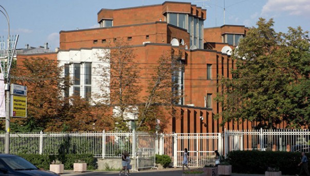 Франция решила закрыть представительство по торговле и инвестициям в России