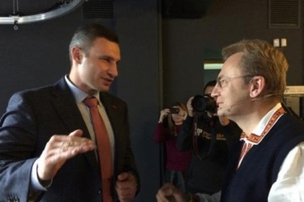 Смрад нации. Кличко принимает эстафету у Садового. Владимир Скачко