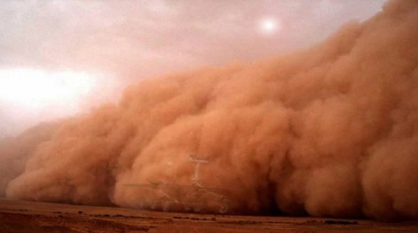 На Марсе продолжает бушевать глобальная пылевая буря