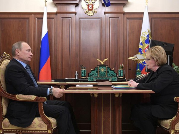 Владимиру Путину доложили про российскую онковакцину, не имеющую аналогов в мире