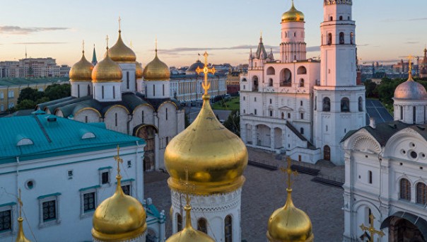 1030-летие Крещения: праздник, который выше политических споров и интриг