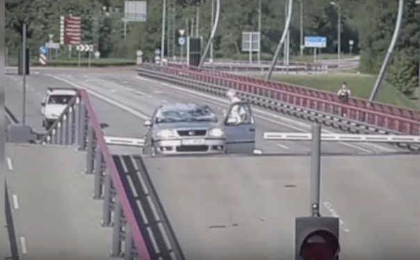 Гонки на выживание: из жизни Вентского моста