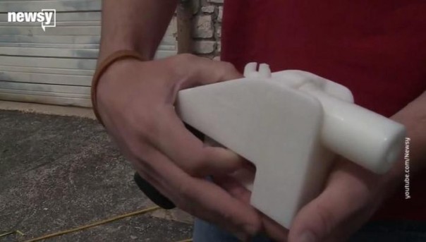 Оружие одним нажатием кнопки: в США назревает скандал с 3D-принтерами