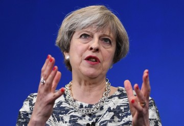 Никогда такого не было, и вот опять