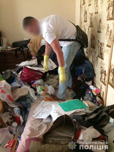 В Одессе чиновники миграционной службы торговали поддельными паспортами