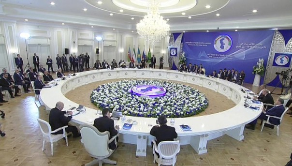 Путин: каспийская пятерка показала, что сообща можно решать самые сложные вопросы