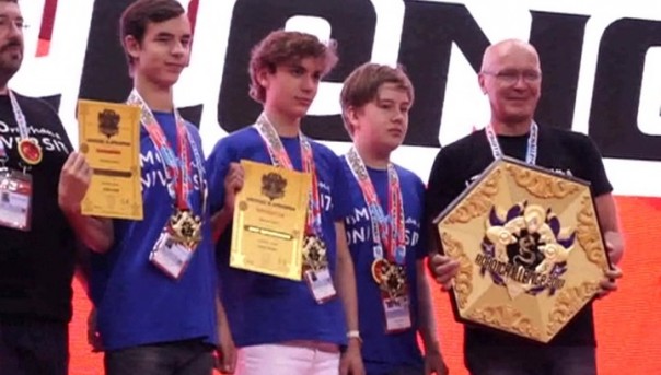 Робот-уборщик из России победил искусственные интеллекты со всего мира