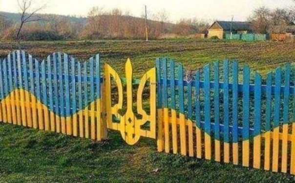 Страна невиданной демократии! СБУ утвердила перечень недопустимых слов: Под запрет попали выражения «партия войны», «партия мира» и «братоубийственная война»