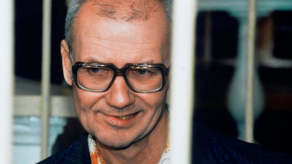 Google включил Чикатило в список «выдающихся выпускников» Ростовского университета