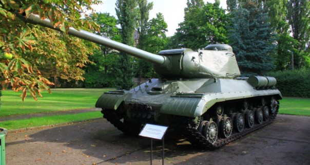 Как Иосиф Сталин с ИСом лично «знакомился» и пушку выбирал