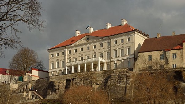 Цель оправдывает средства. Эстонский министр грозит России