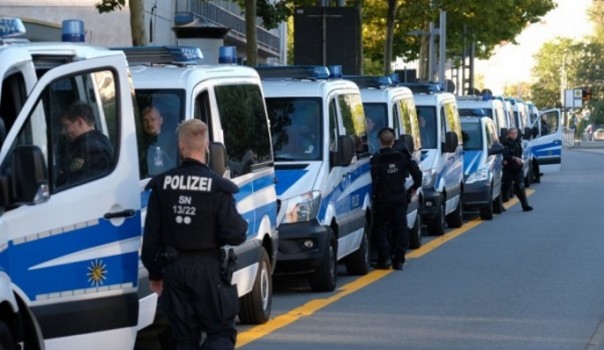 Волнения в Хемнице: в город срочно стягивают полицейских