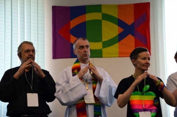 Форум «ЛГБТ-христиан» в Ереване: духовные ценности в обмен на гранты