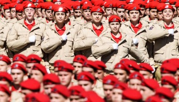 Юнармейцы отправились в лес: в регионах продолжают свою работу палаточные лагеря