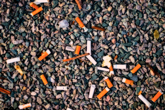 Учёные: Большая часть Мирового океана загрязнена окурками