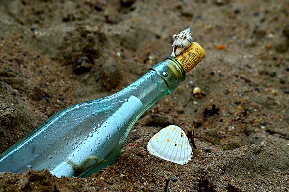 "Мясо не видим годами". На Урале в бутылке водки нашли послание из 1980 года