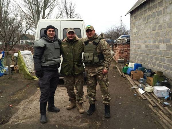 Волонтёры - эффективный способ развала армии изнутри