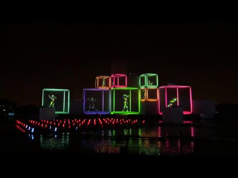 Фестиваль "Круг света" открылся фантастическим карнавалом