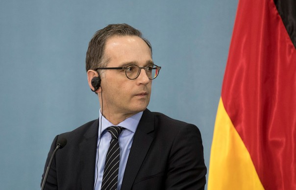 «Как кролики перед удавом»: глава МИД ФРГ призвал ЕС изменить общение с США