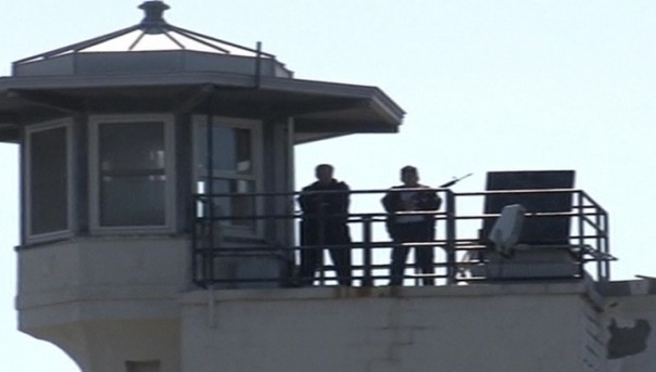 Тюремный бунт в США: заключенные требуют достойную оплату труда