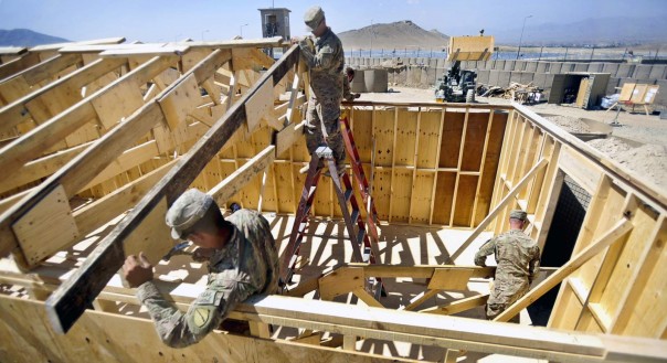 «Зиккурат» в пустыне: как построить военную базу?