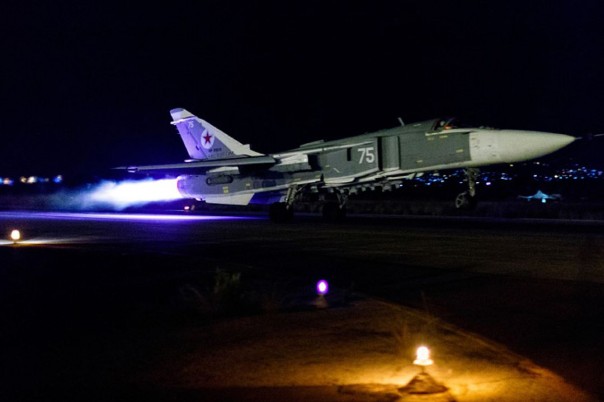 ВКС России ударили по объектам террористов в Сирии: видео