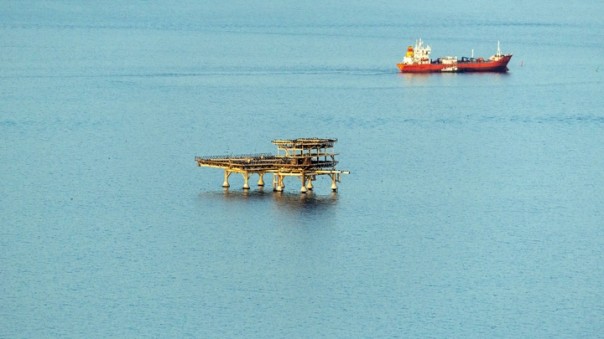 Украина захотела руками НАТО задерживать российские корабли в Босфоре