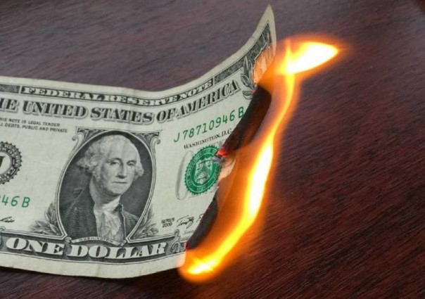 Минфин раскрыл детали плана дедолларизации экономики России