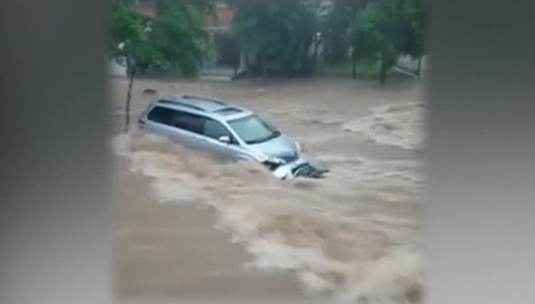 170 тысяч мексиканцев пострадали из-за ливней