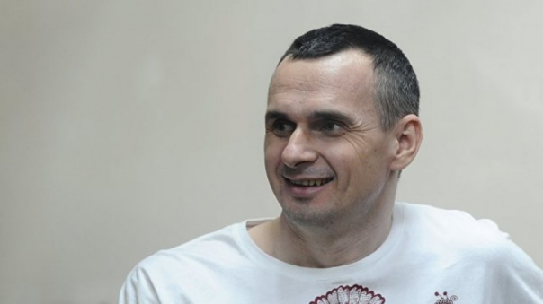 Сенцов выбрал жизнь и прекратил голодовку