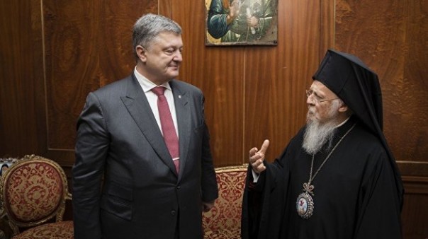 На Украине обьявили, что Варфоломей дал томос