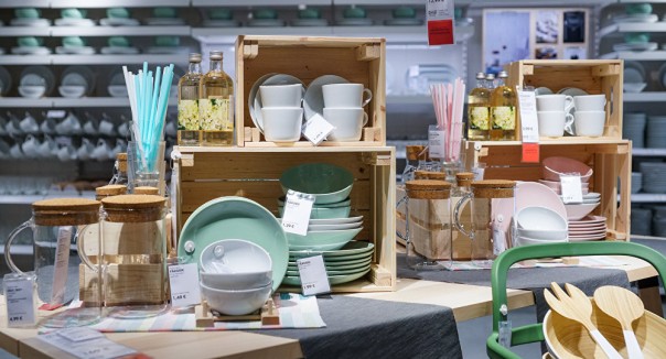 Made in Russia: латвиец вернул "вражеский" стакан в IKEA