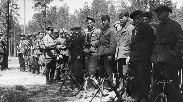 Самые эффективные в мире. Правда и мифы о партизанском движении СССР