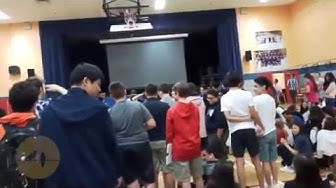 Спалились шпионы! В США на выборах президента школы прозвучал гимн СССР - встала половина зала