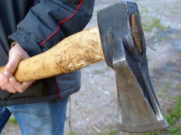 В Польше украинец с топором бросался на прохожих