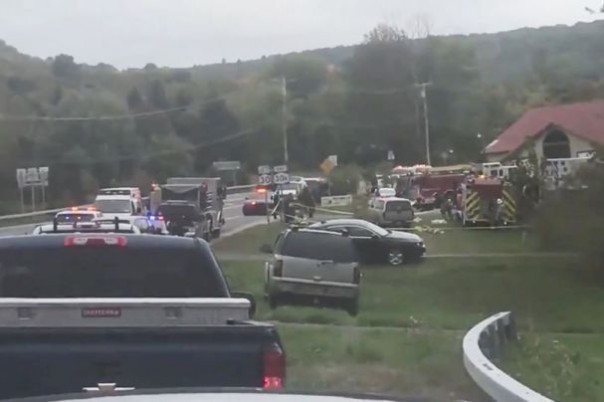 Двадцать человек погибли в ДТП со свадебным лимузином под Нью-Йорком