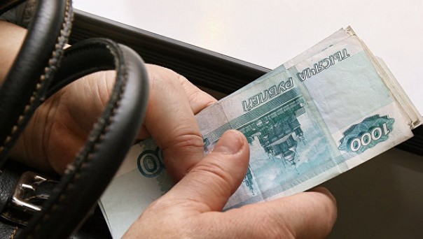 Сбербанк оценил средний доход работающих пенсионеров в 46 тысяч рублей