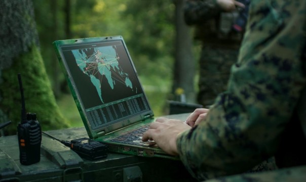 США начали первую кибероперацию против «агентов России»