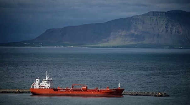 В Крыму около Керчи тонет сухогруз с украинским экипажем