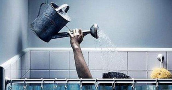 В Киеве назвали плюсы отсутствия горячей воды