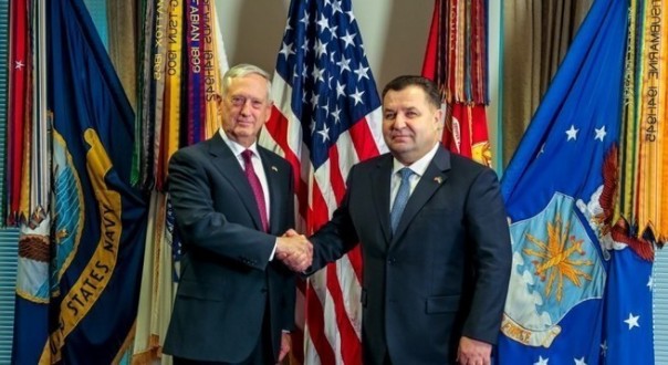 Порошенко модернизировал опору – сделал министра обороны «пиджаком». Владимир Скачко