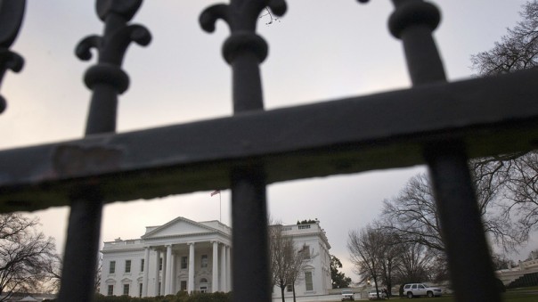 СМИ узнали о возможном введении США санкций за участие в восстановлении Сирии