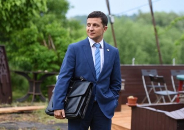 СМИ: Зеленский идет в президенты