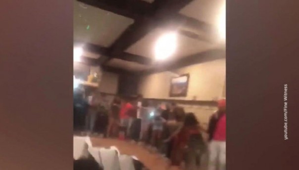 Во время вечеринки в США обвалился пол: пострадали 30 человек (Видео)