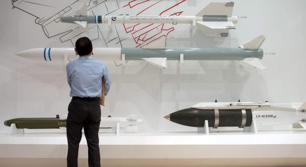 Новая китайская ракета PL-XX: почему она напугала американцев?