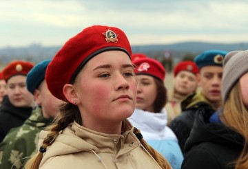 Юнармейцы заставили москвичей улыбаться