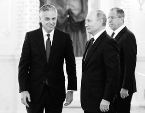 Америке стоит привыкнуть, что сговорчивых русских просто не существует