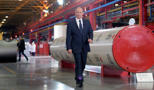 «Американский век» умер. Его убил Путин